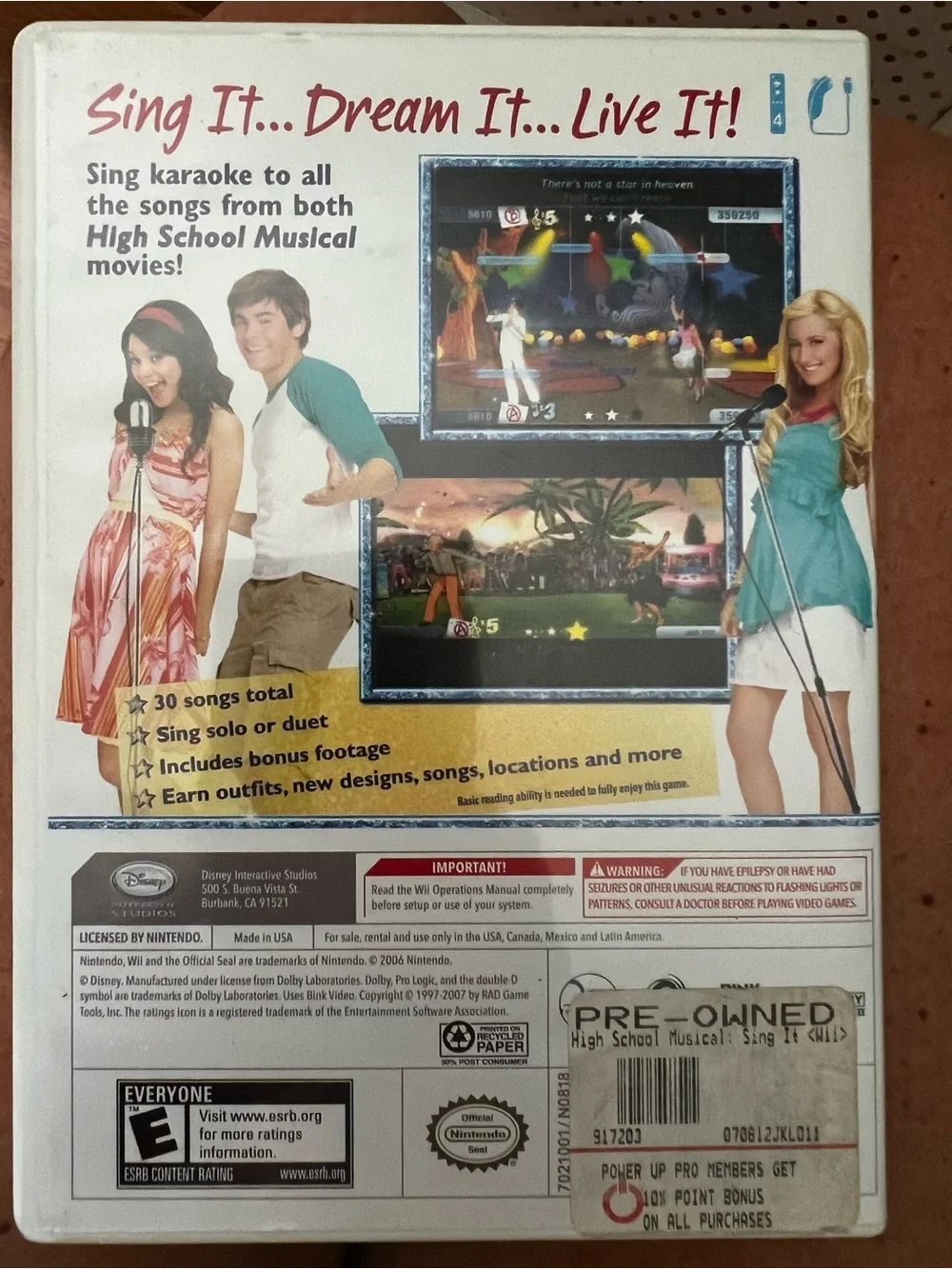 Disney High School Musical Sing It! Wii Game - Gold, Blue, White, Red